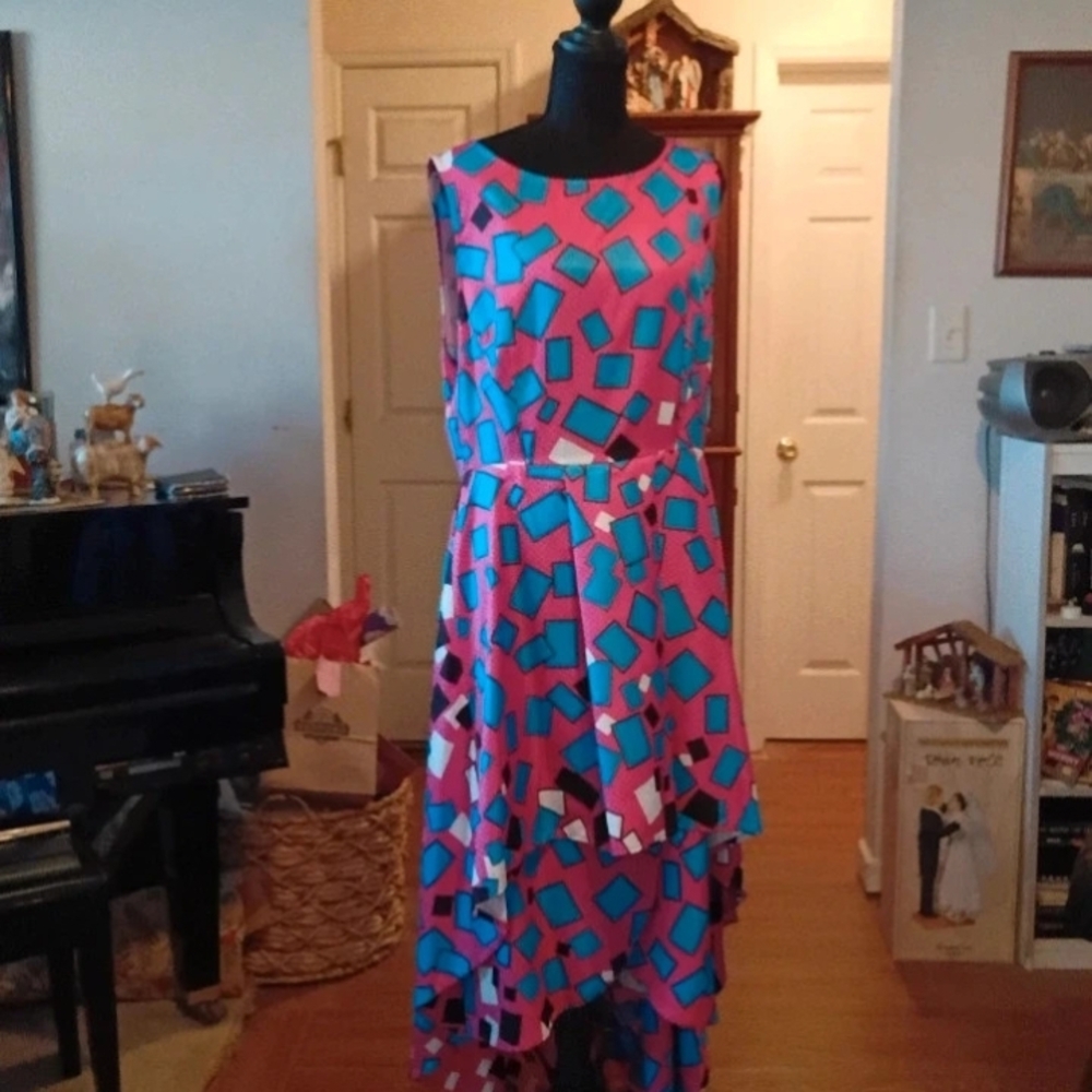 Yeshire On Amazon African Print Sleeveless Dress - Pre-owned Large